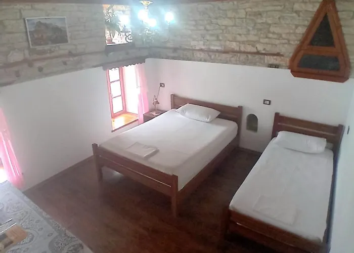 House H Pensjonat 3*