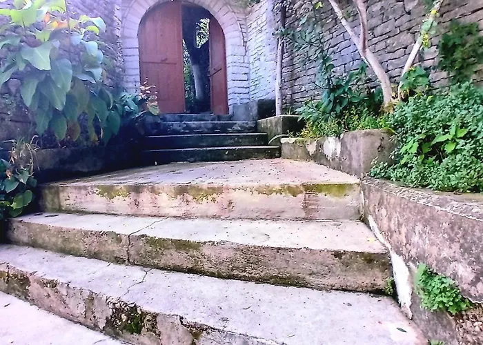 Pensjonat House H Gjirokastra