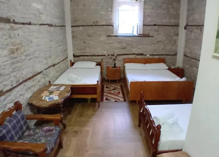 House H Pensjonat 3*