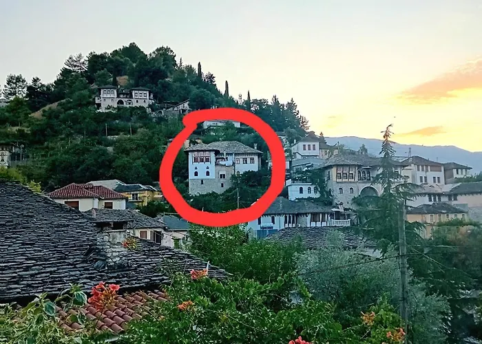 House H Pensjonat Gjirokastra