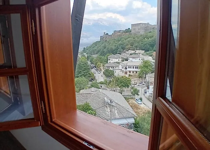 House H Gjirokastër